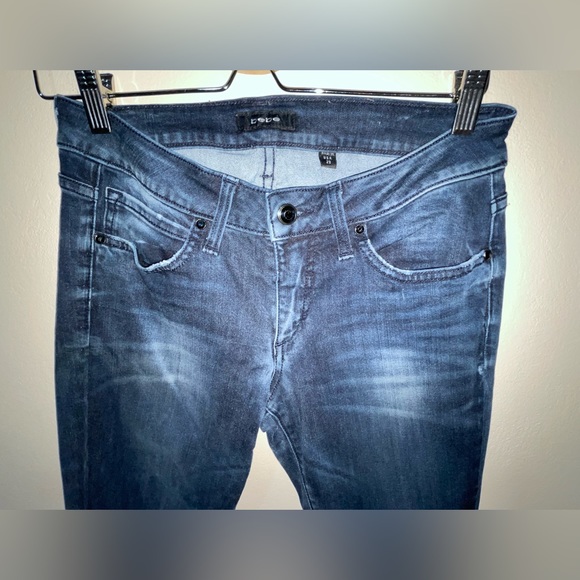 Bebe Denim Jegging Jeans - Picture 2 of 6